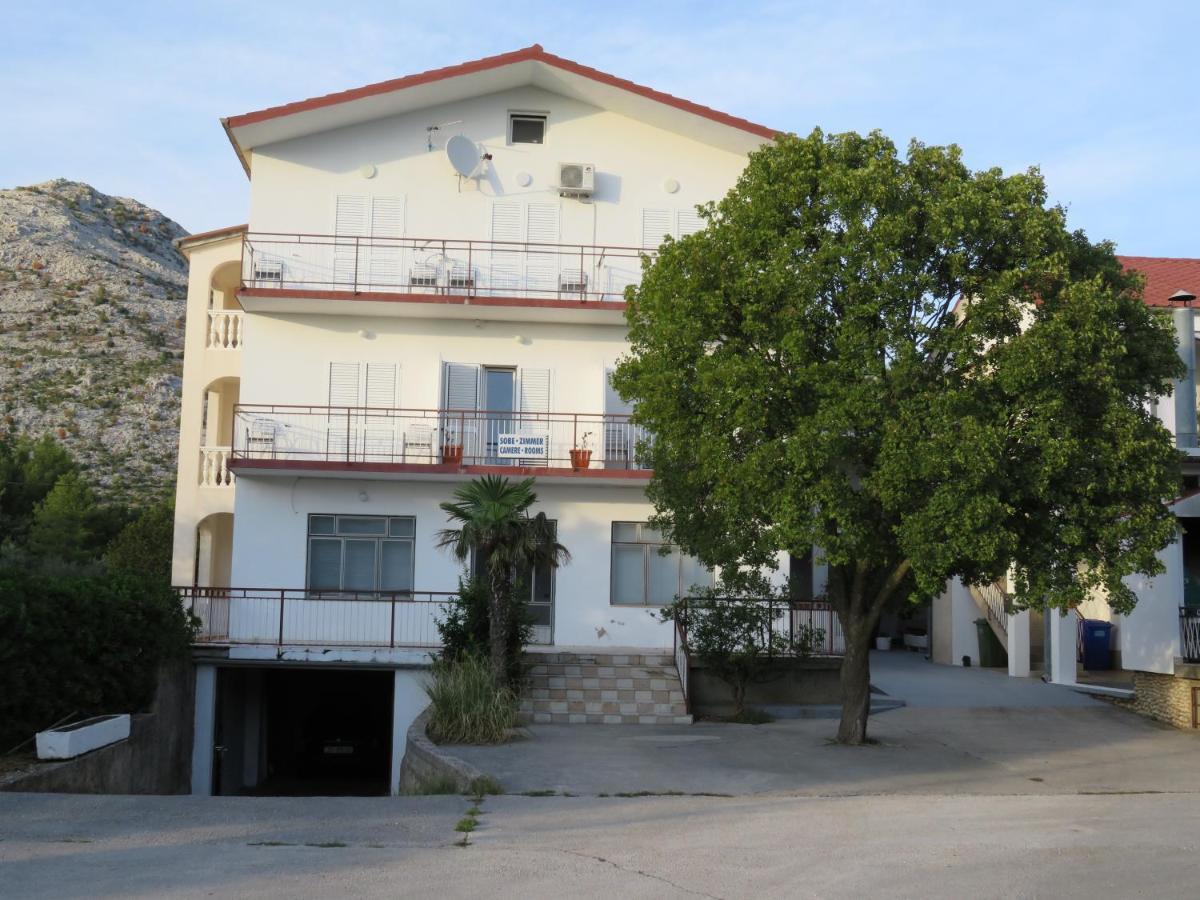 Apartmani Mm Starigrad Exterior photo